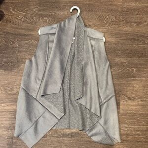 Chico's Heather Gray Cozy Faux-Suede Open Vest